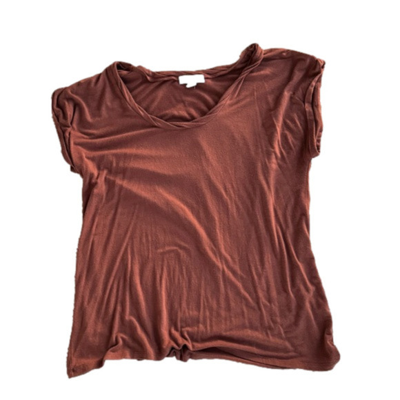 Treasure & Bond Relaxed Fit Short Sleeve Tee Twist Detail Women Crewneck Top  M - Picture 1 of 2
